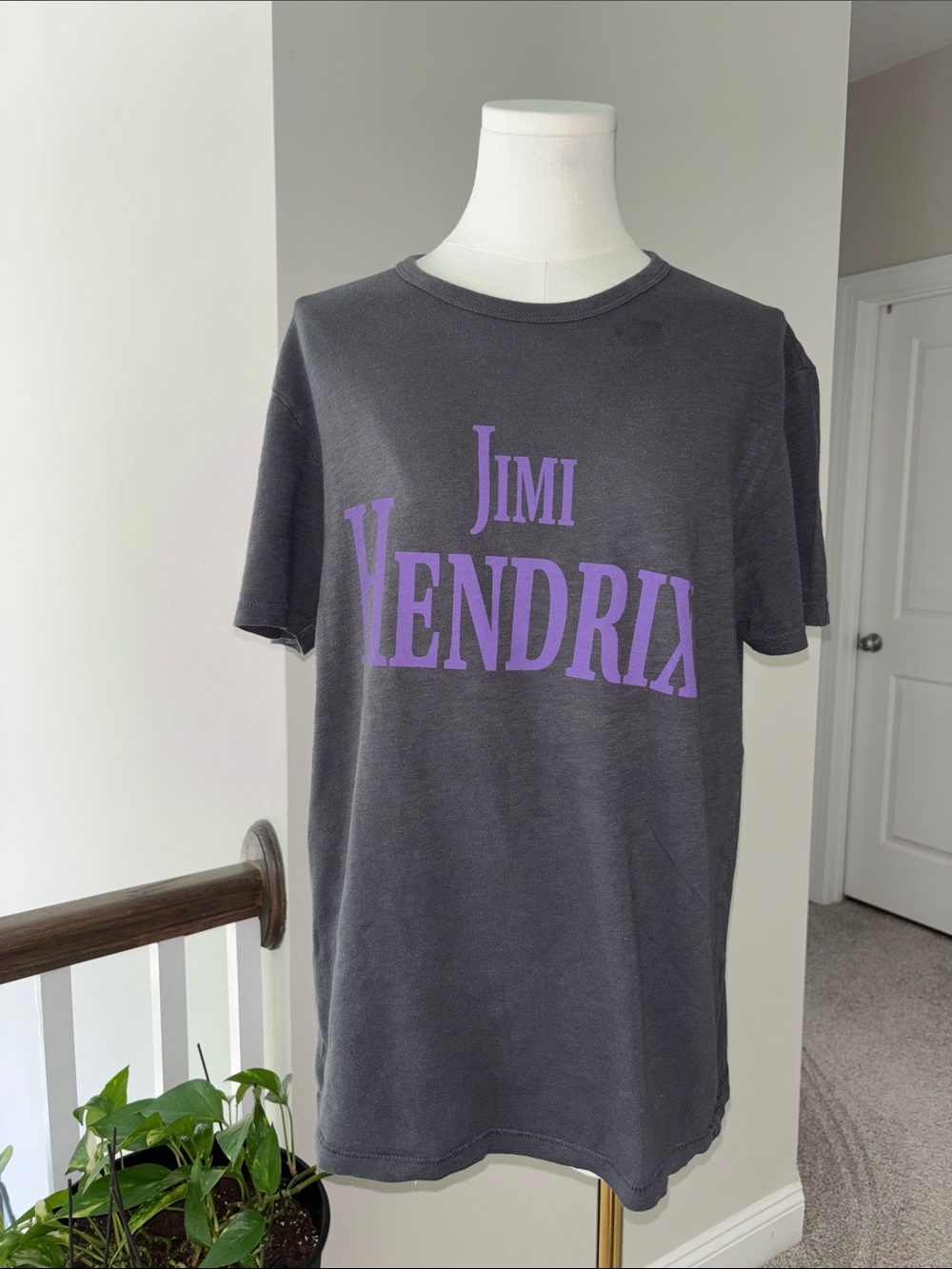 Vintage-Style Short Sleeve Graphic Tee - Purple Print on Charcoal